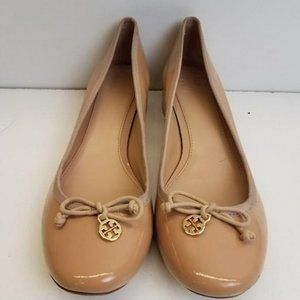 Tory Burch Chelsea Patent Charm Pump